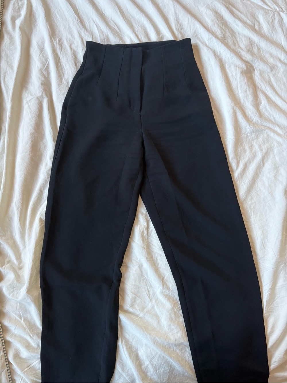Wilfred/aritzia High -Waisted Black Dress Pants